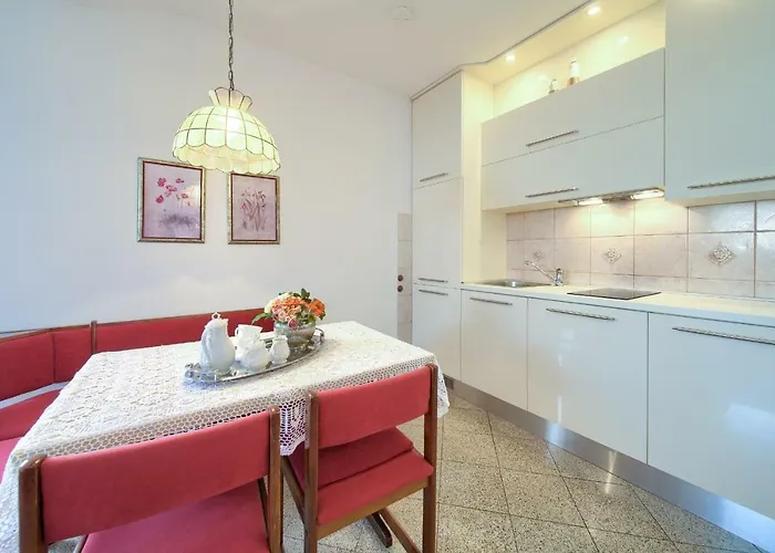 Apartment Punat Appartement *