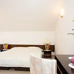 Apartment Punat * Punat