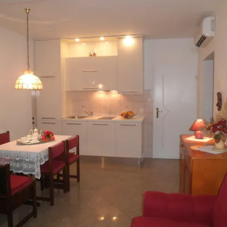 アパート Apartment Punat *
